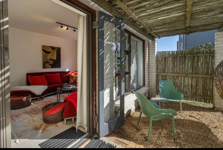 To Let 2 Bedroom Property for Rent in Camps Bay Western Cape